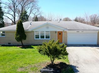 6400 W 86th St, Oak Lawn, IL