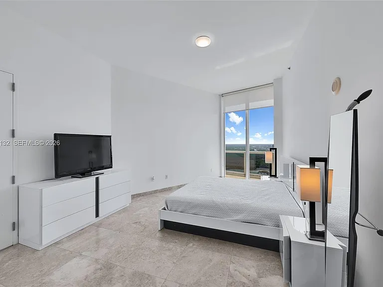 16001 Collins Ave #3805 — Photo 16
