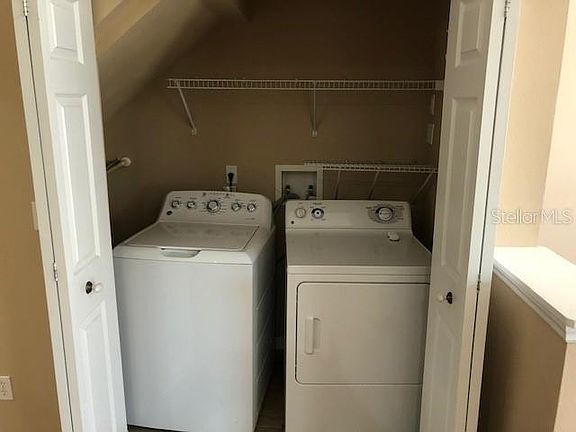4th image of 9165 Camden Gardens St