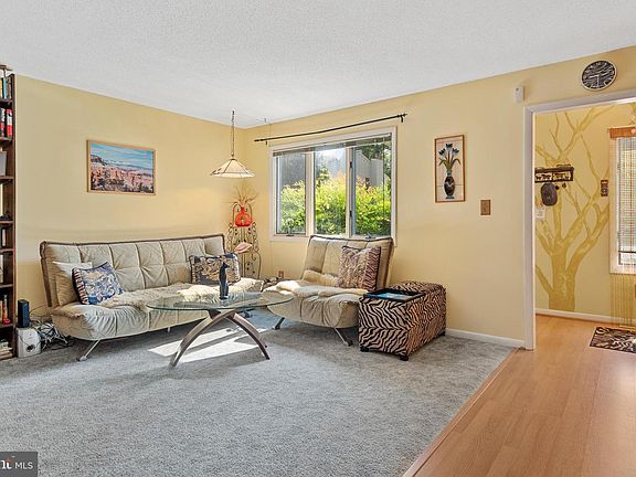 2nd image of 415 Bethany Dr #415