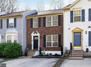 10 Dovetree Dr, Newark, DE 19713