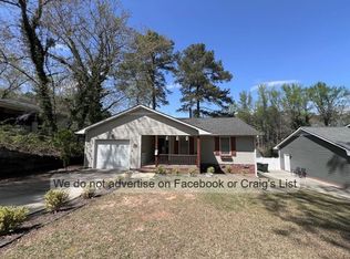 1728 Lyon Rd, Fayetteville, NC 28303