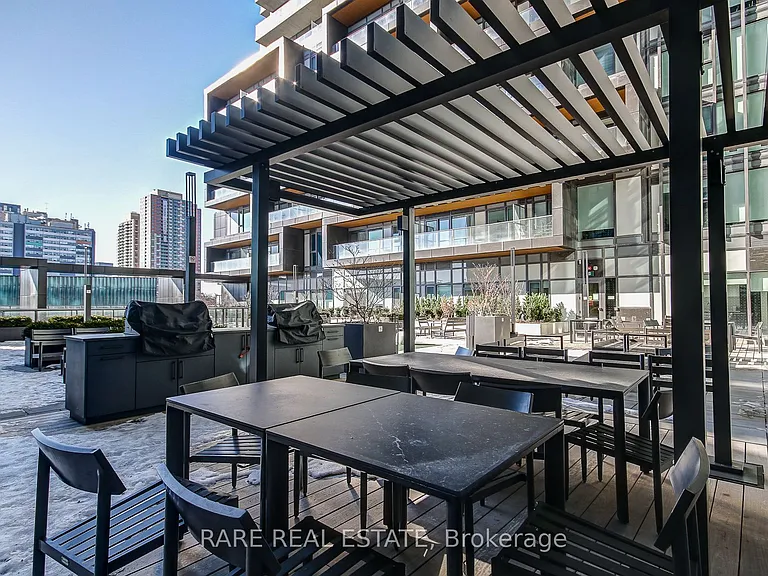1285 Dupont St #1305 — Photo 34