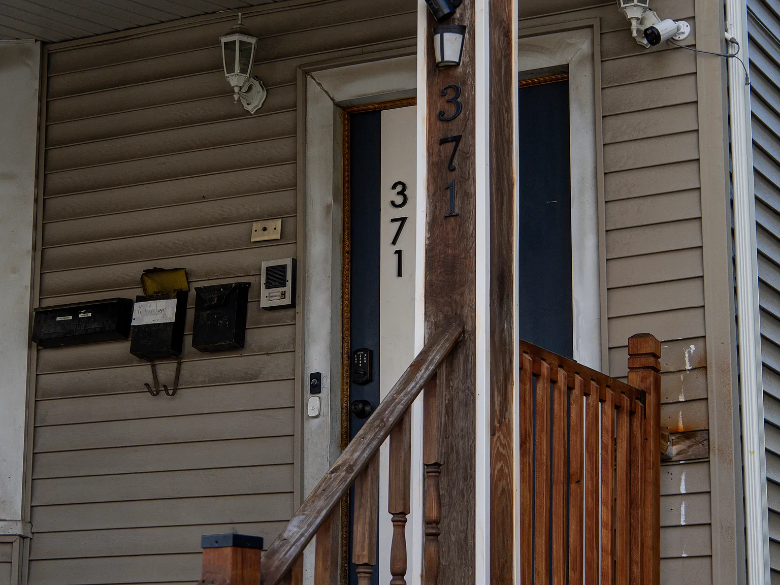 371 Badger Ave — Photo 2