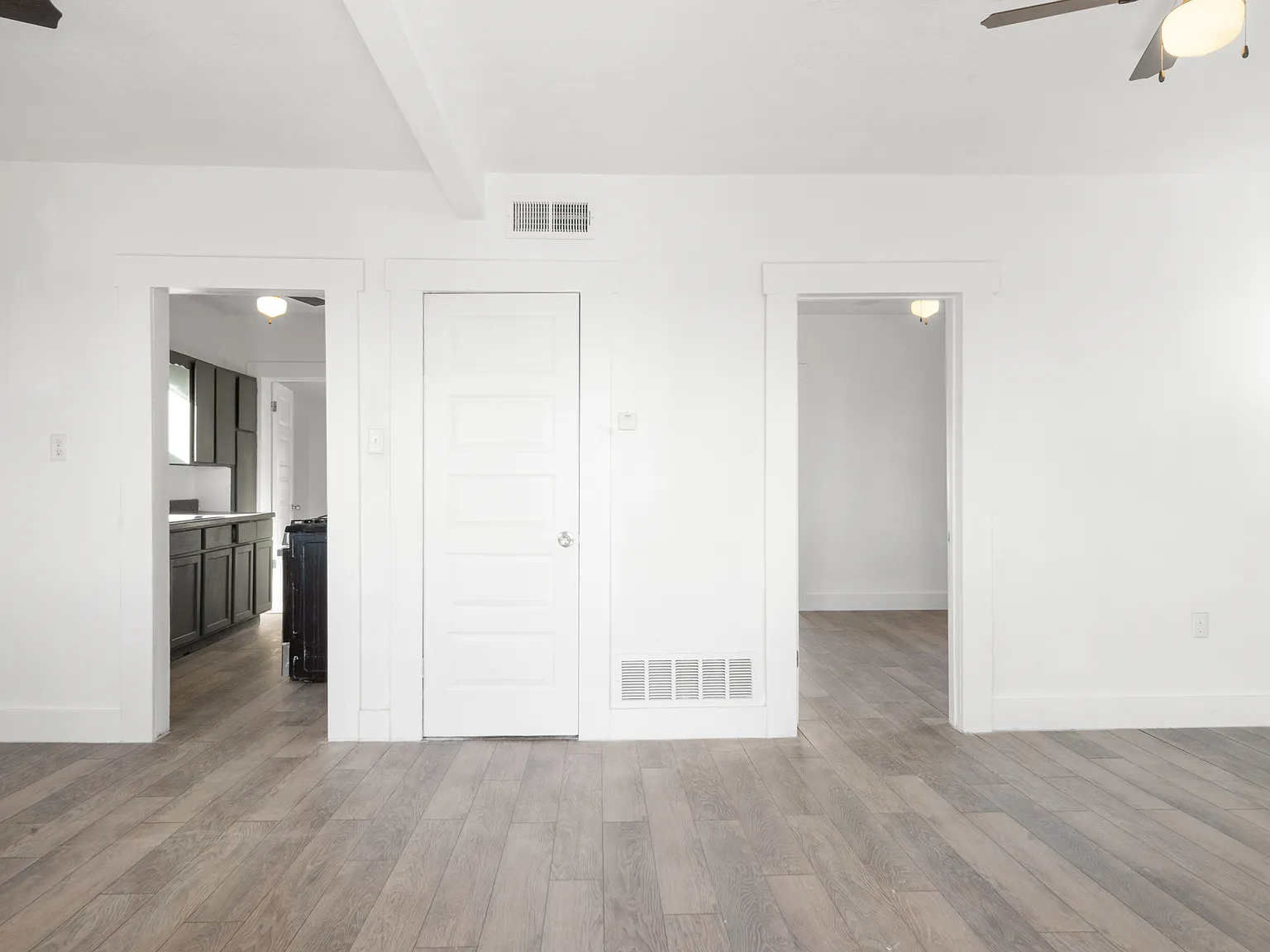 2207 Silver Ave — Photo 3