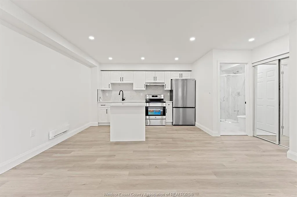 1 bed, $1,650 — Photo 4