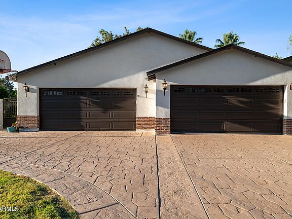 4th image of 5316 E VOLTAIRE Avenue