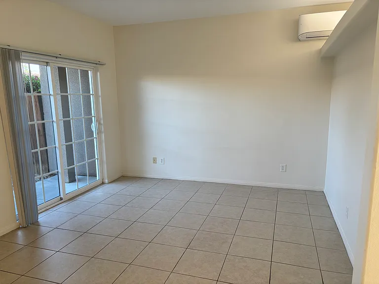 73582 Catalina Way #10 — Photo 6