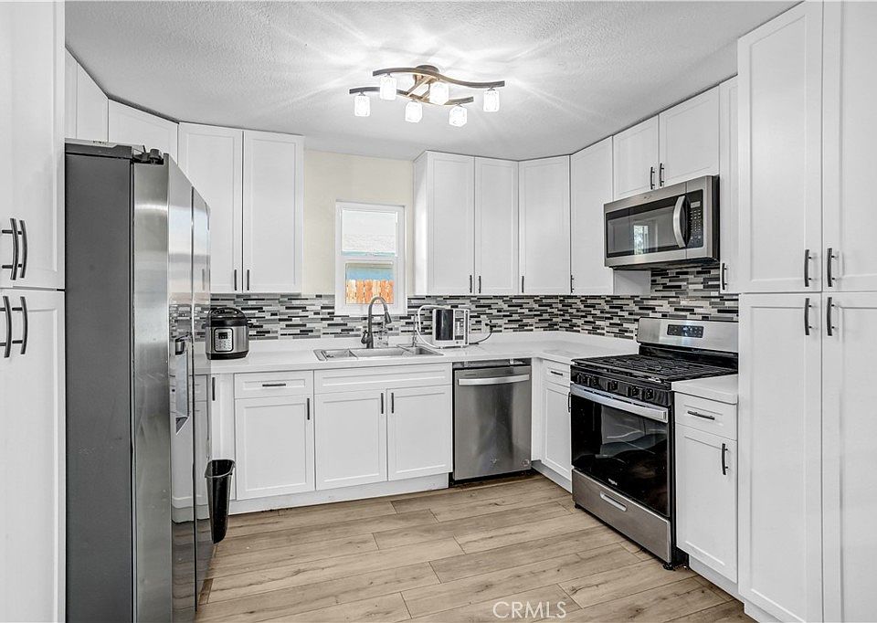 1st image of 4832 Mitchell Ave