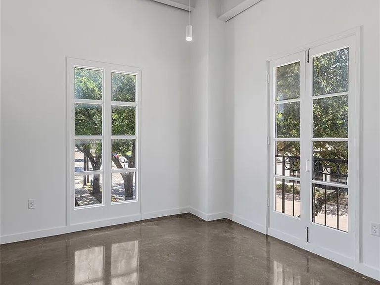 3401 Louisiana St #202 — Photo 3