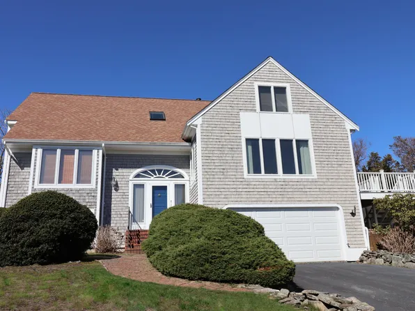 11 Joyce Circle, East Dennis, MA 02641