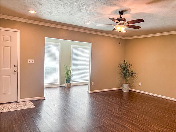 3rd image of 12633 Memorial Dr APT 145