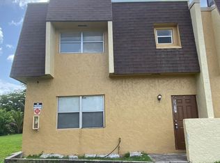 5622 Blueberry Ct #169, Fort Lauderdale, FL 33313