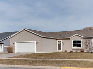 316 S 6th St, Evansville, WI 53536