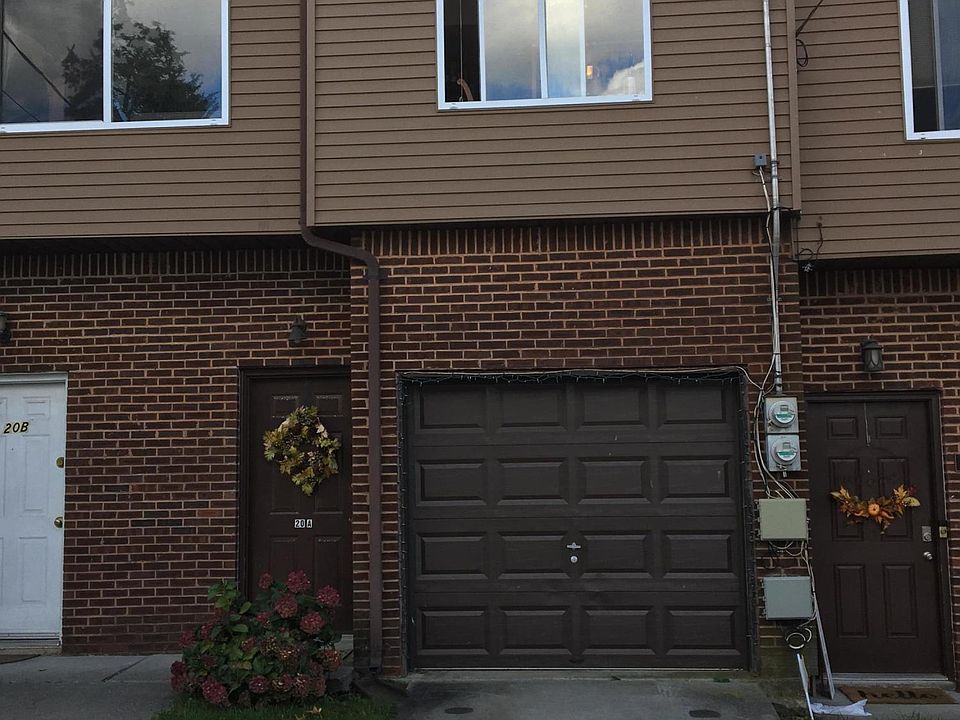 1st image of 20A Julie Ct #20A