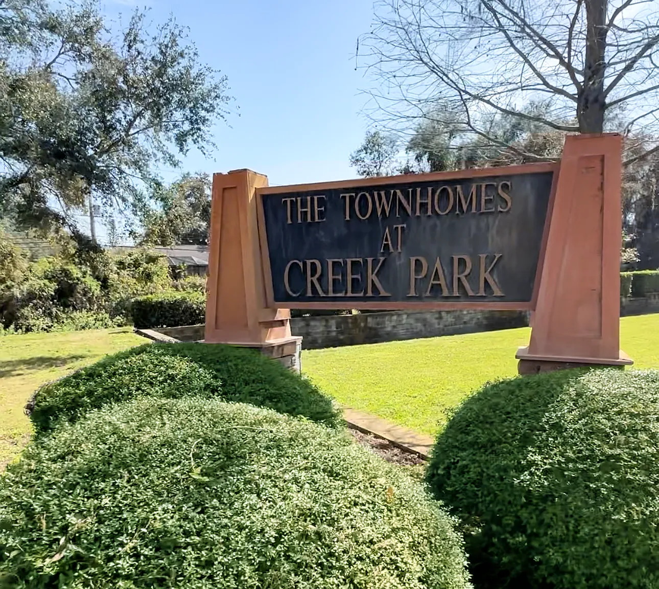 3 bed, 1387 sqft, $2,200 — Photo 3