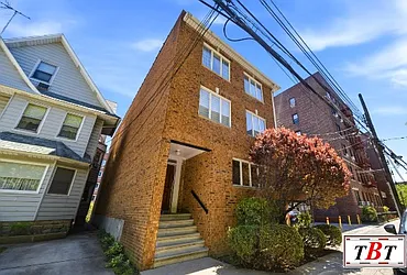 1555 East 13th Street