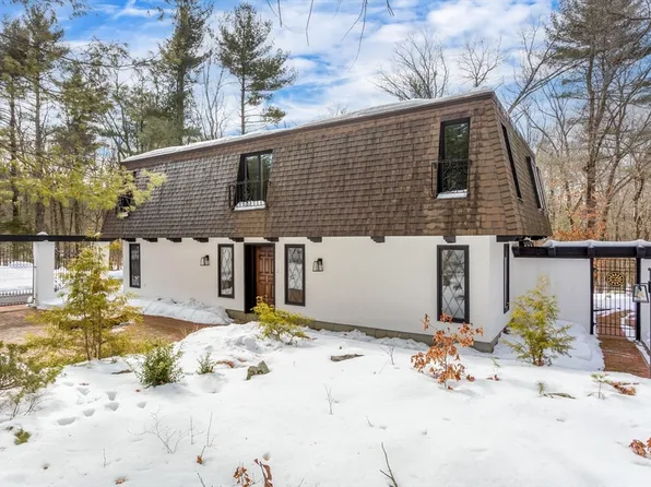 100 Daniels St, Franklin, MA 02038