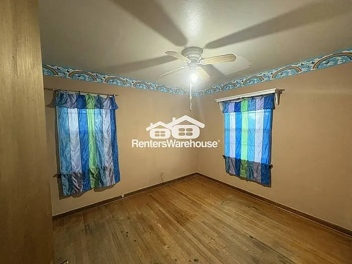 1501 Briarwood Blvd — Photo 17