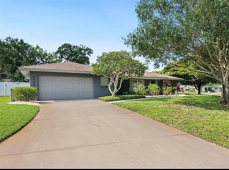 1st image of 2523 Sheridan Dr
