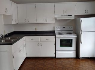 302 N 5th St, Mankato, MN 56001