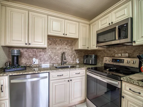 293 Brighton G #293, Boca Raton, FL 33434