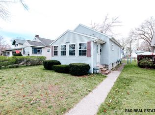2010 Mills Ave, Muskegon, MI 49445