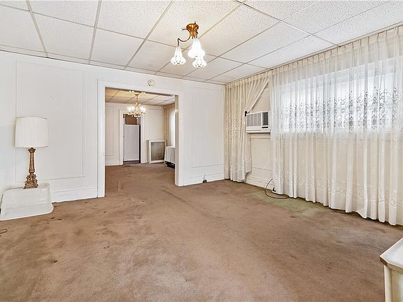 4th image of 6740 6th Ave