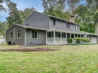 26 Seymour Ln, Ridgefield, CT 06877
