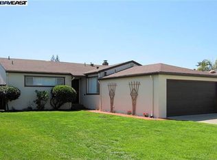 4045 Nichandros St, Castro Valley, CA 94546