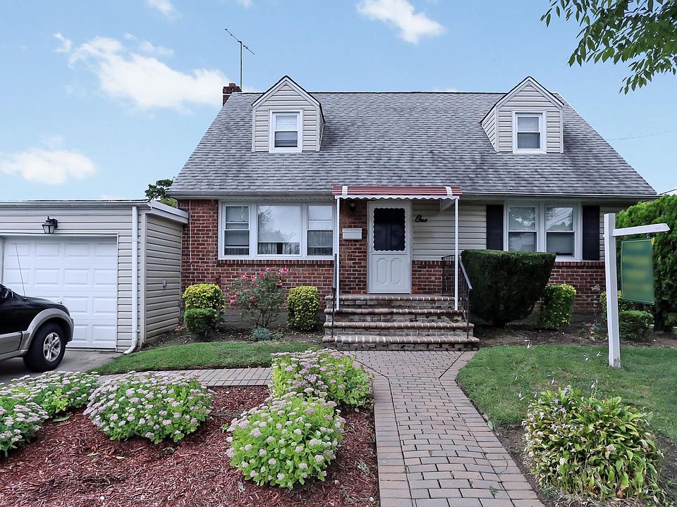 1st image of 1 Norton Ave