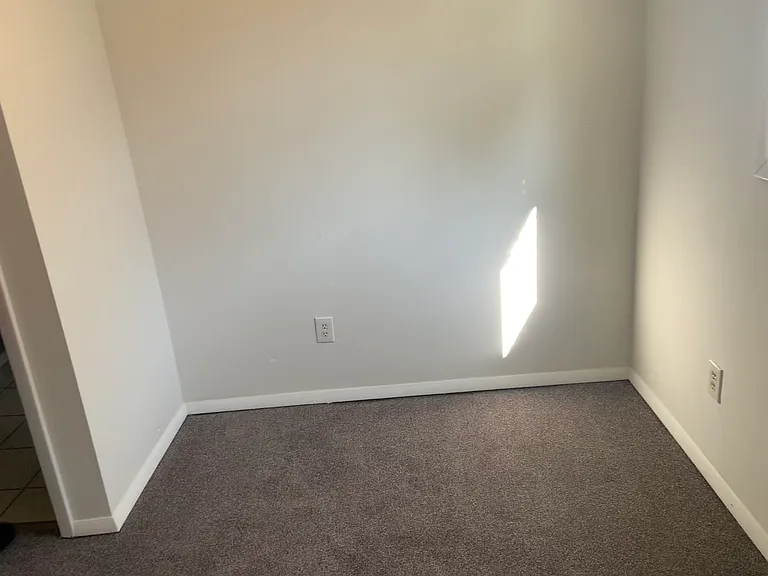 226 Vine Ln — Photo 13