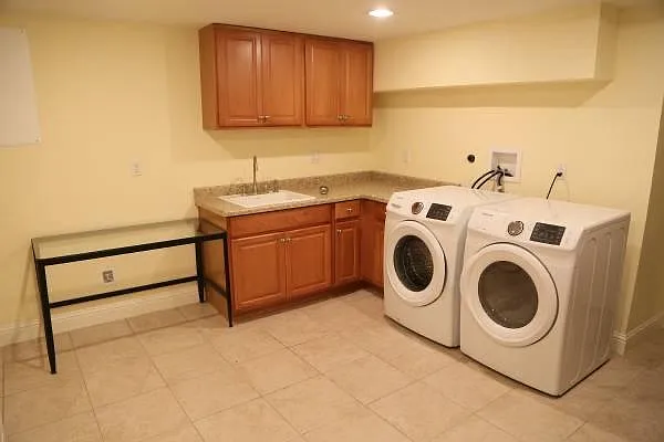 8115 SW Valley View Dr — Photo 20