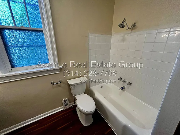 6028 Pershing Ave — Photo 11