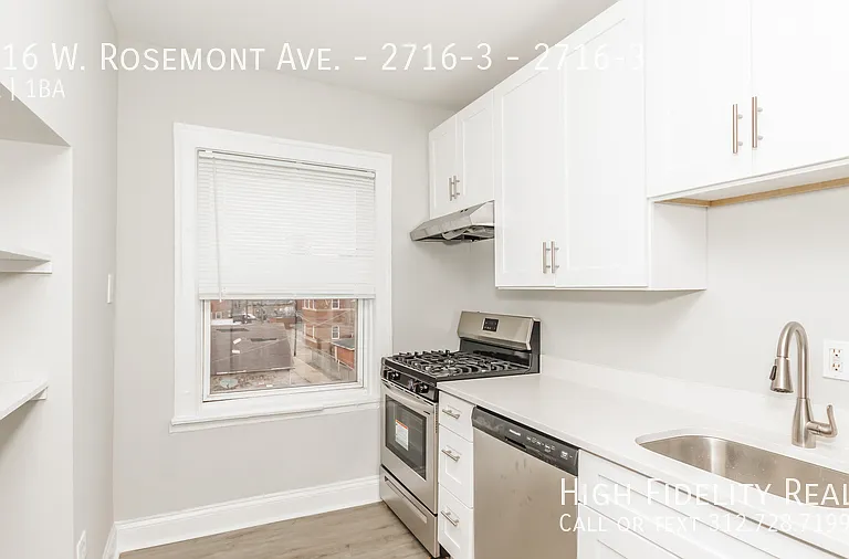 2716 W Rosemont Ave #3 — Photo 2