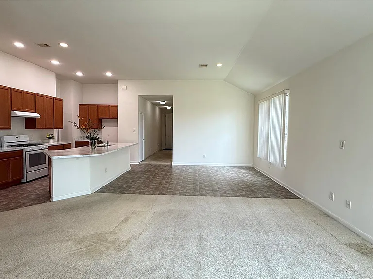 22414 Auburn Valley Ln — Photo 18