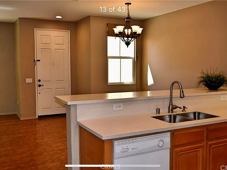 12199 N Main St #3 — Photo 6