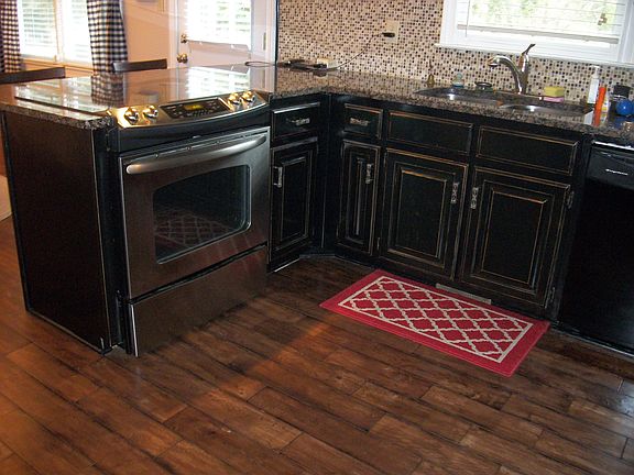 SOLID OAK FLOORING