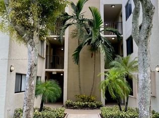 8075 SW 107th Ave APT 213, Miami, FL 33173