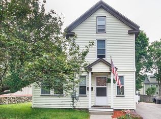 17 Flood St, Waltham, MA 02453