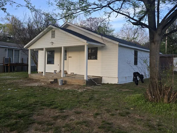 1025 Falconer St, Arkoma, OK 74901