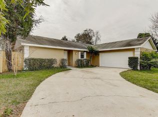 719 Redondo Dr, Brandon, FL 33511