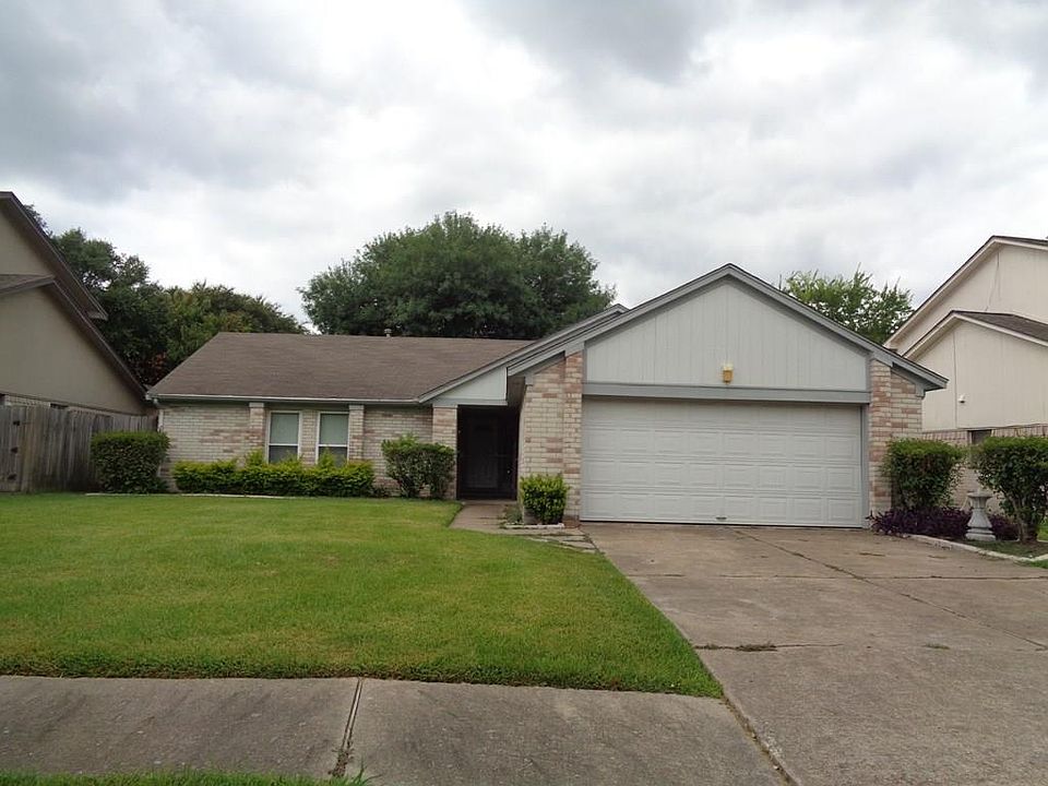 1st image of 3826 Manordale Dr