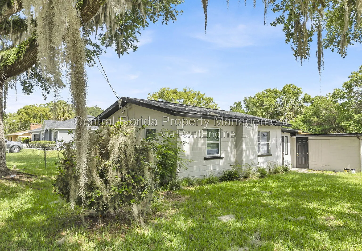 3 bed, 1.0 bath, 1038 sqft, $1,450 — Photo 2