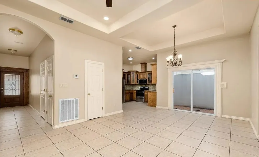 3000 Old Alice Rd — Photo 3