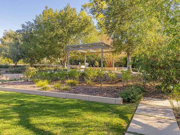 12969 Blue Heron Cir — Photo 10