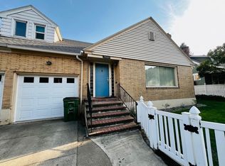 203 W Cooper St, Colfax, WA 99111