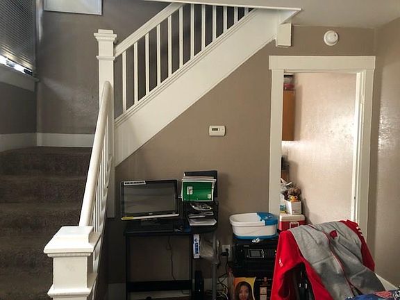 4th image of 442 N Forest Ave