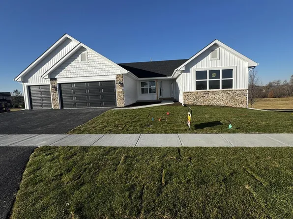 322 Brocket Trl, Belvidere, IL 61008