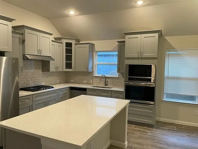 417 Bright Star Ln — Photo 9